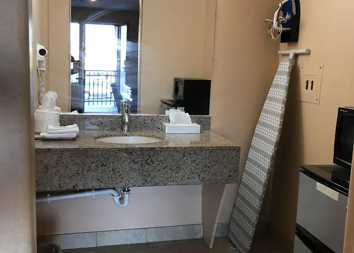 Motel Travel Broadview